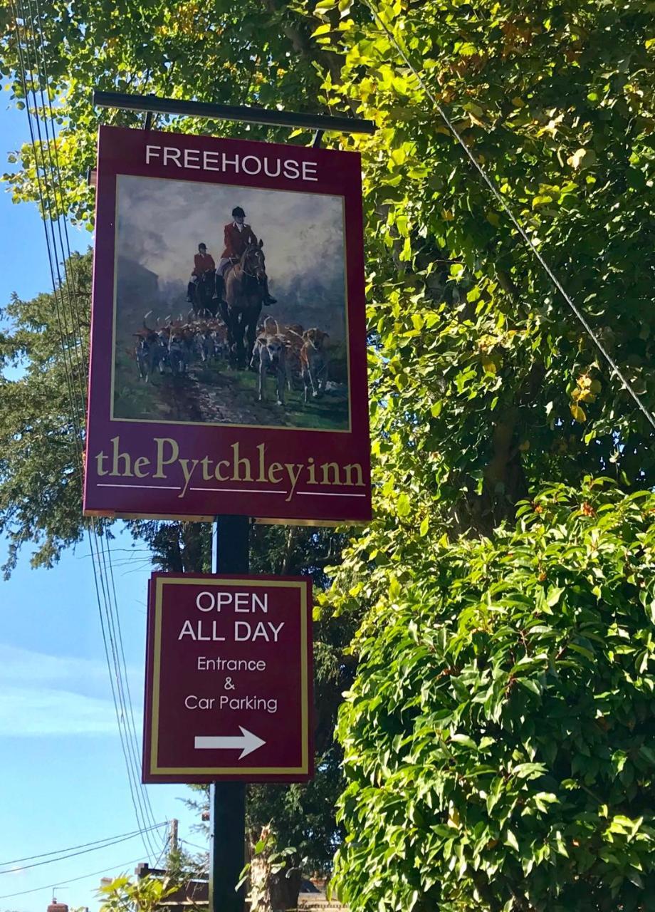 The Pytchley Inn West Haddon 外观 照片